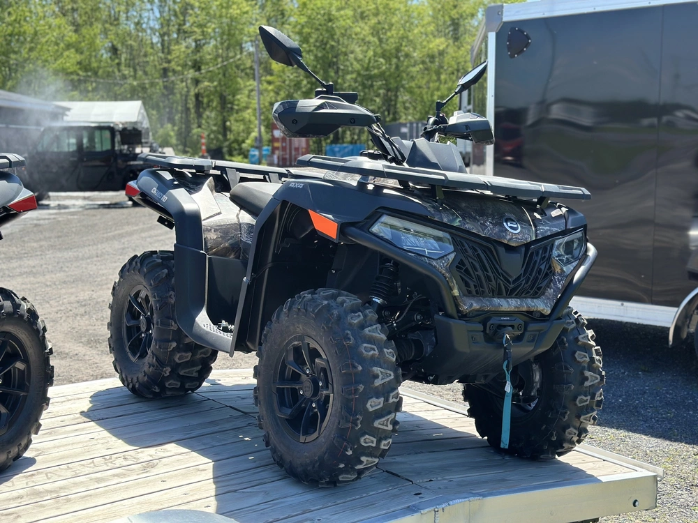 2026 Cfmoto Cforce 600 alt