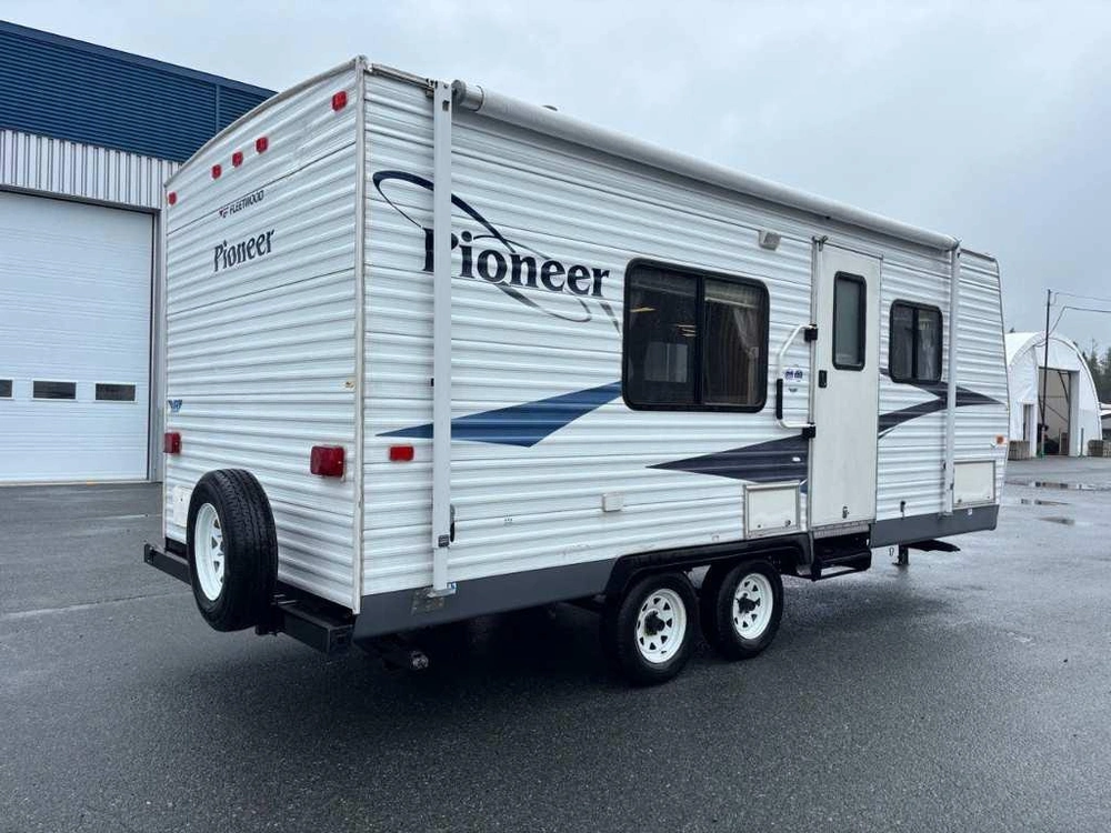 Fleetwood Pioneer 190fq 2006 alt