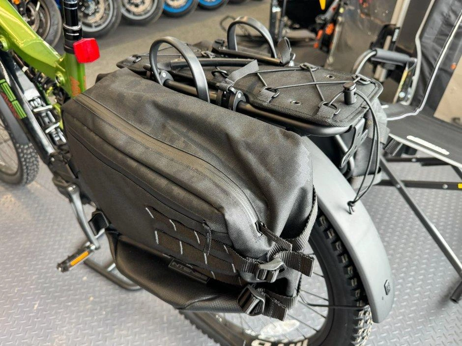 2023 Intense Recon Mx Sm/md alt
