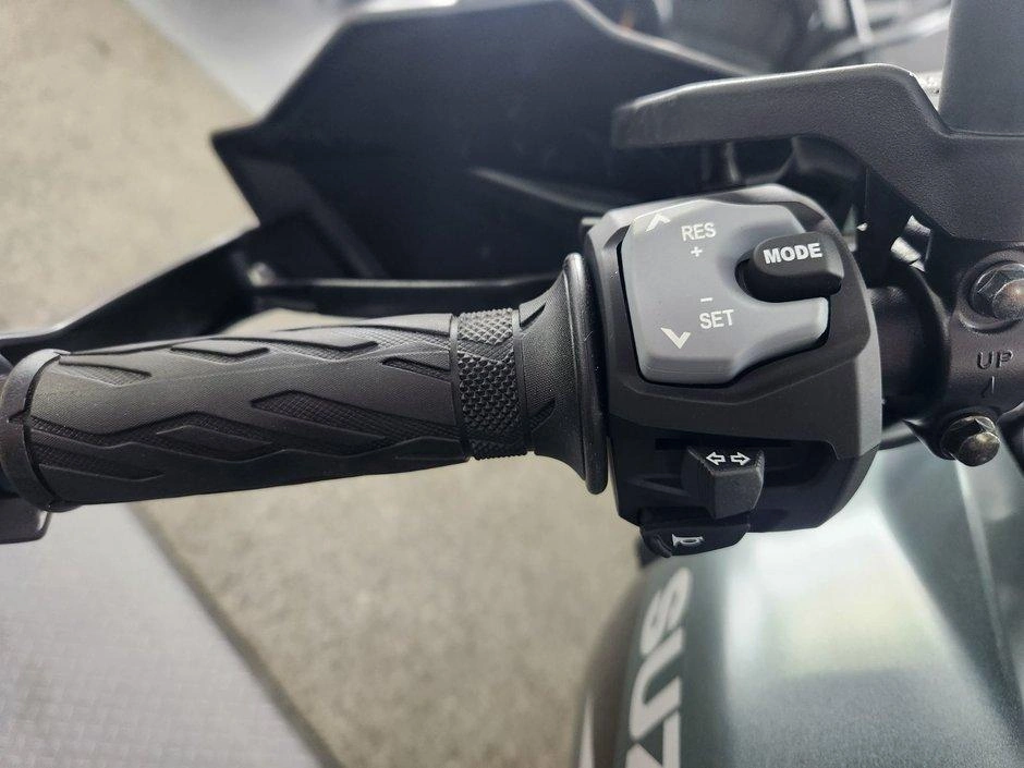Suzuki V-strom 2026 alt