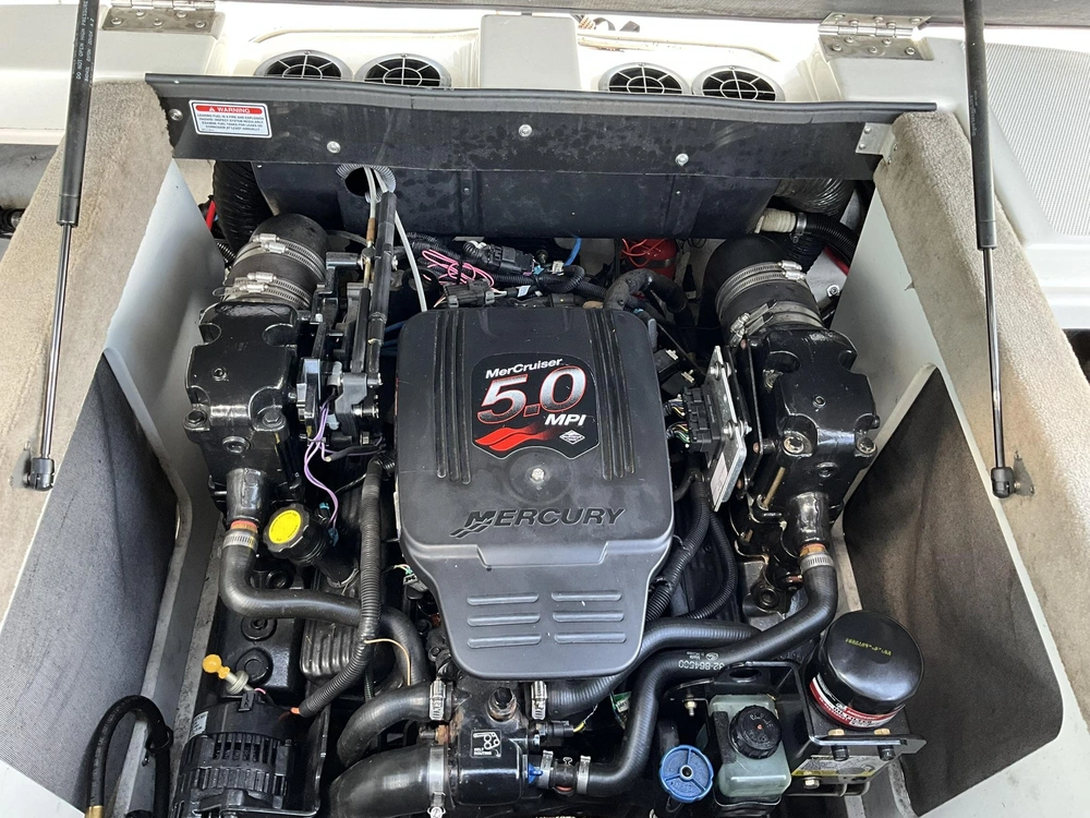 2005 Sea Ray 200 Select alt