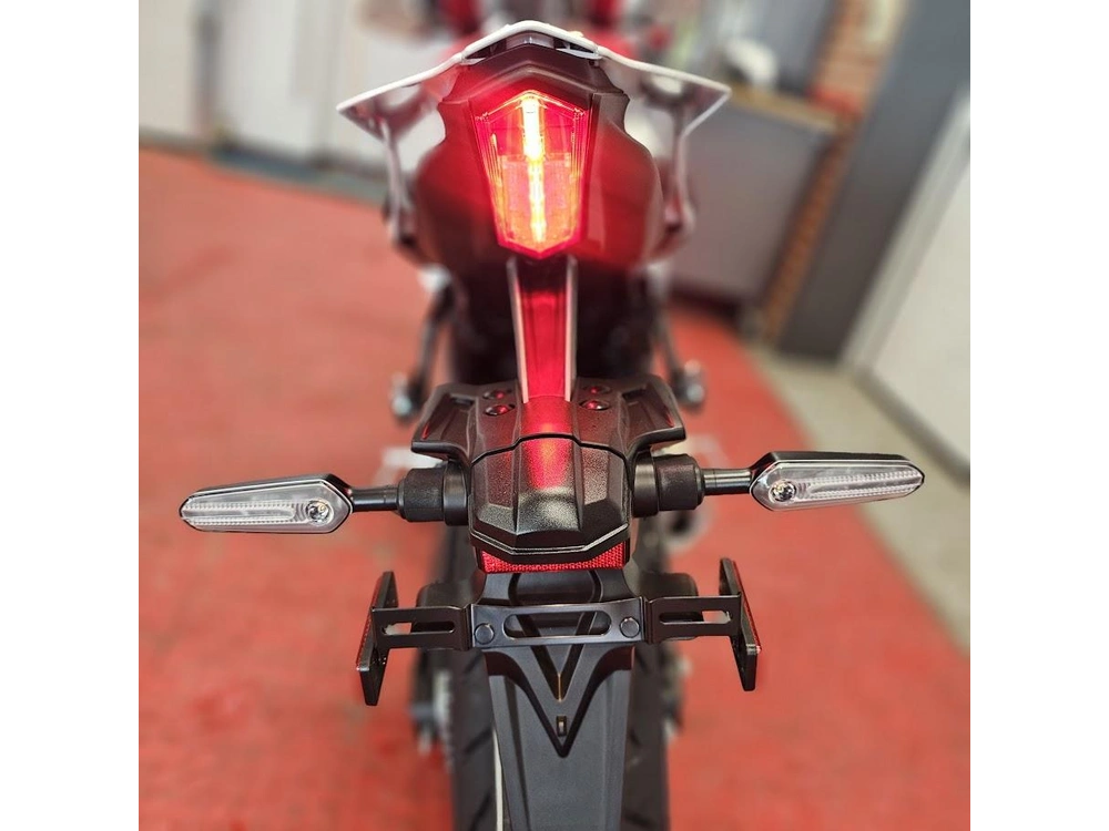 2026 Yamaha Yzf-r7 alt