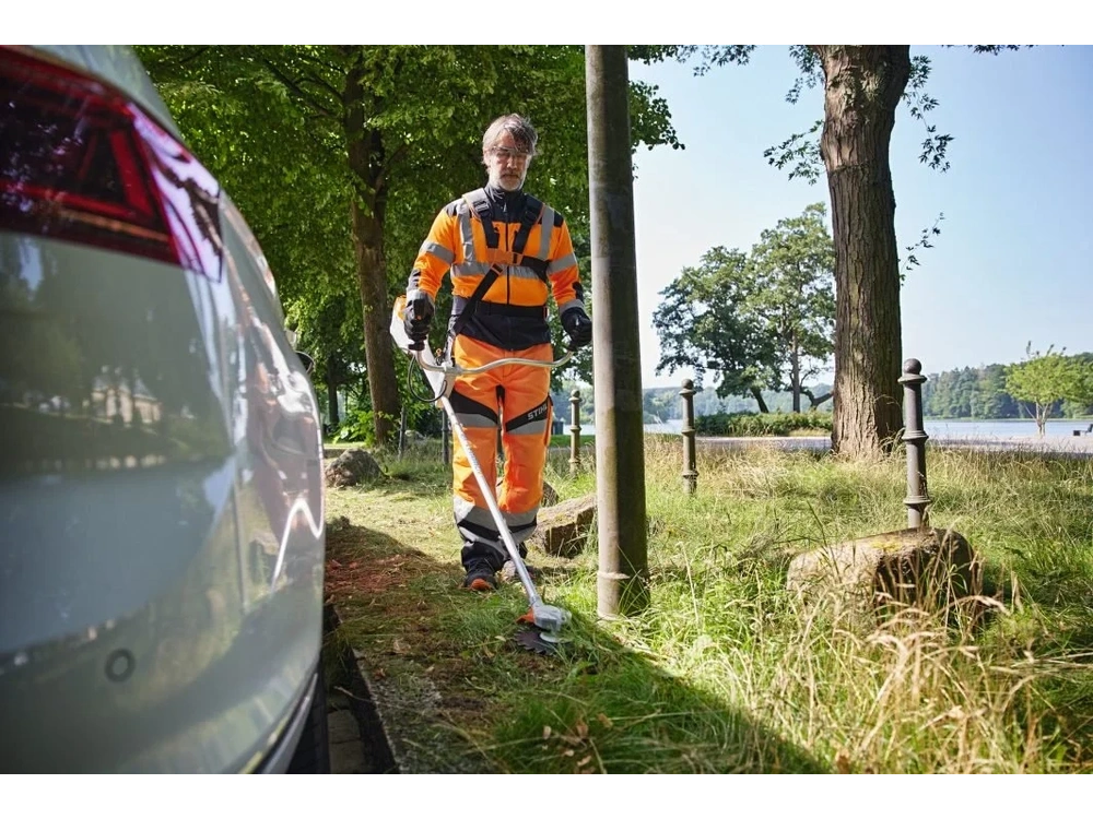 2026 Stihl Rga 140 Weed Remover alt
