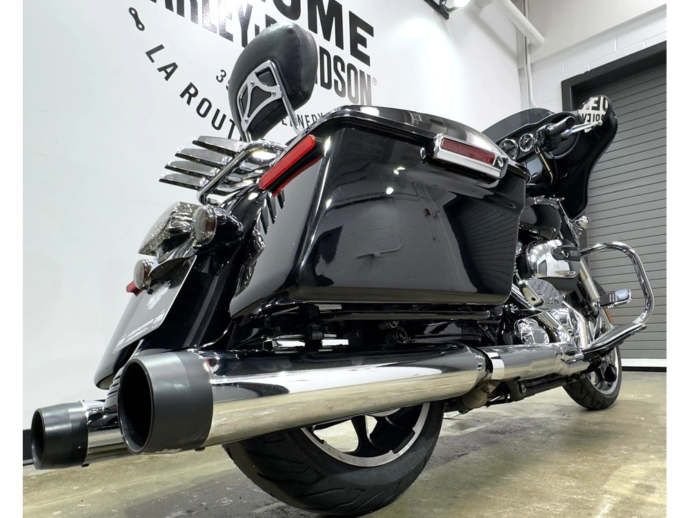 Harley-Davidson STREET GLIDE 2022 — photo 4