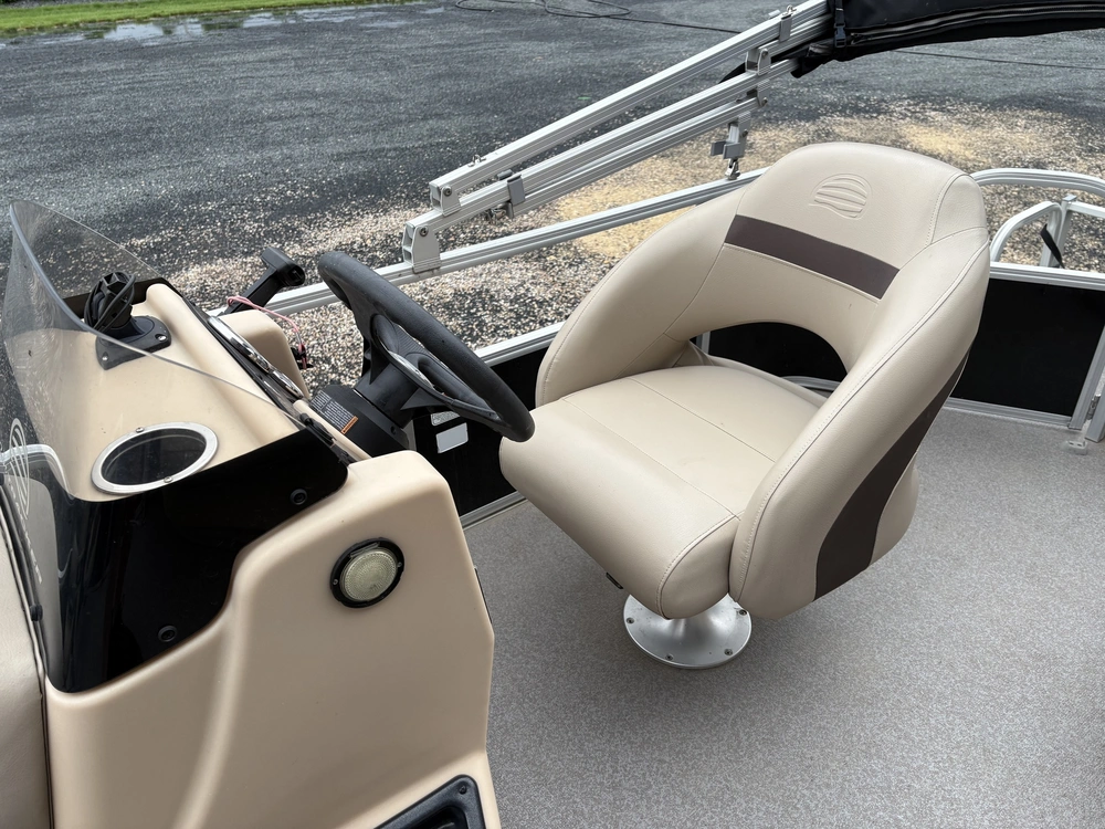 2018 Other Bass Buggy 18 Dlx alt