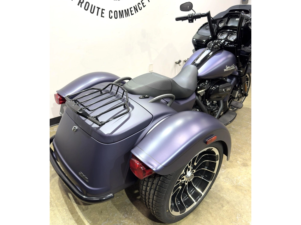 Harley-davidson Road 3 Fltrt 2025 alt