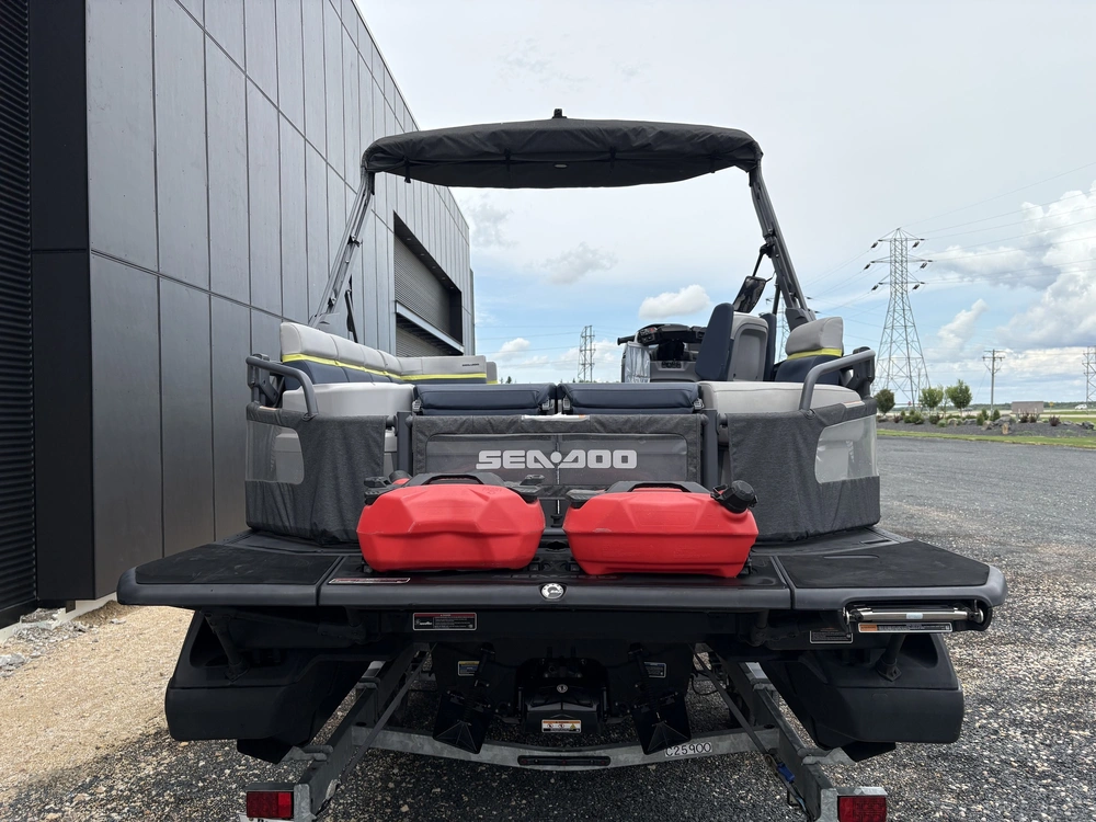 2024 Sea-doo Switch Cruise Limited 21' 230 alt