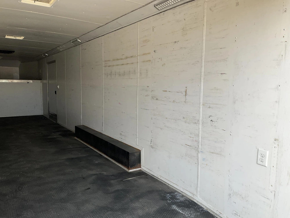 2021 Cargo Express 8.5x30 + 8' Gooseneck Pro-gt Race Trailer alt