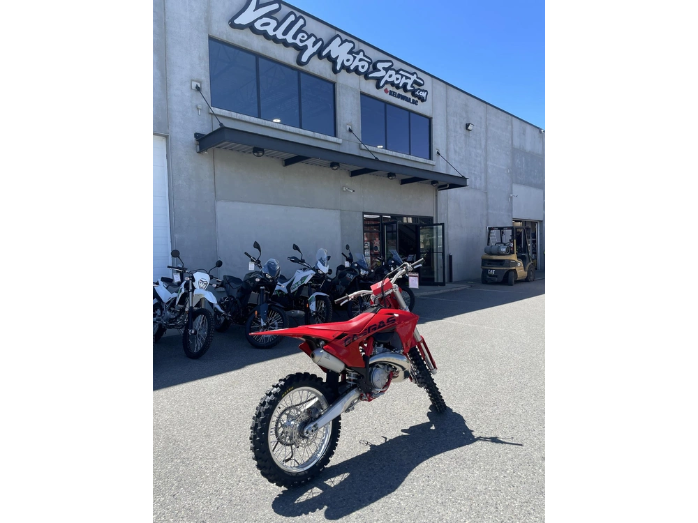 2025 Gasgas Mc 300 alt