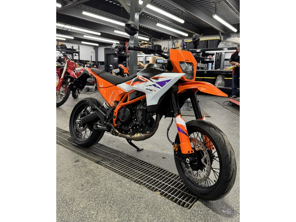 2026 Ktm 390 Smc R alt