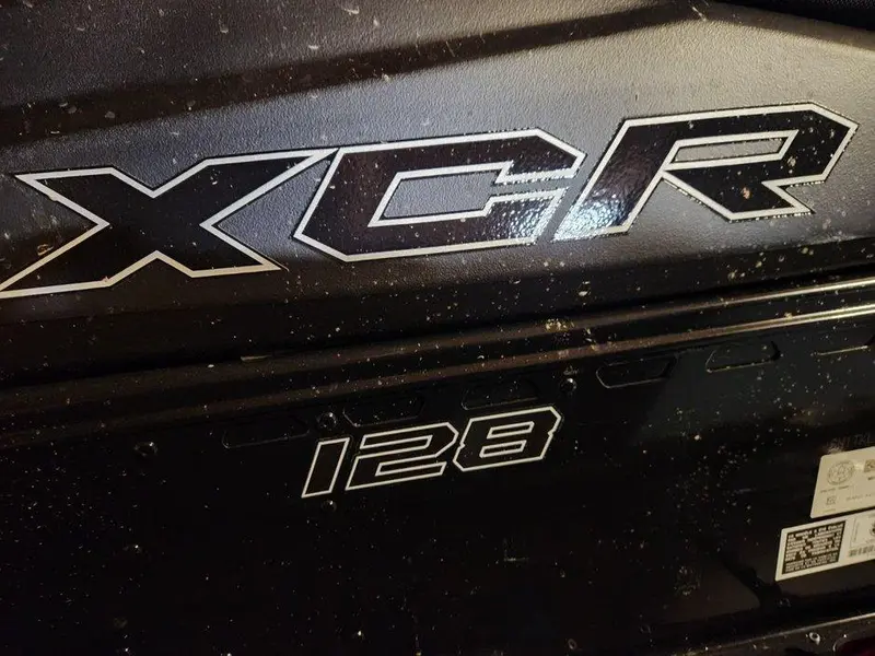 Polaris 9R INDY XCR 128 2025