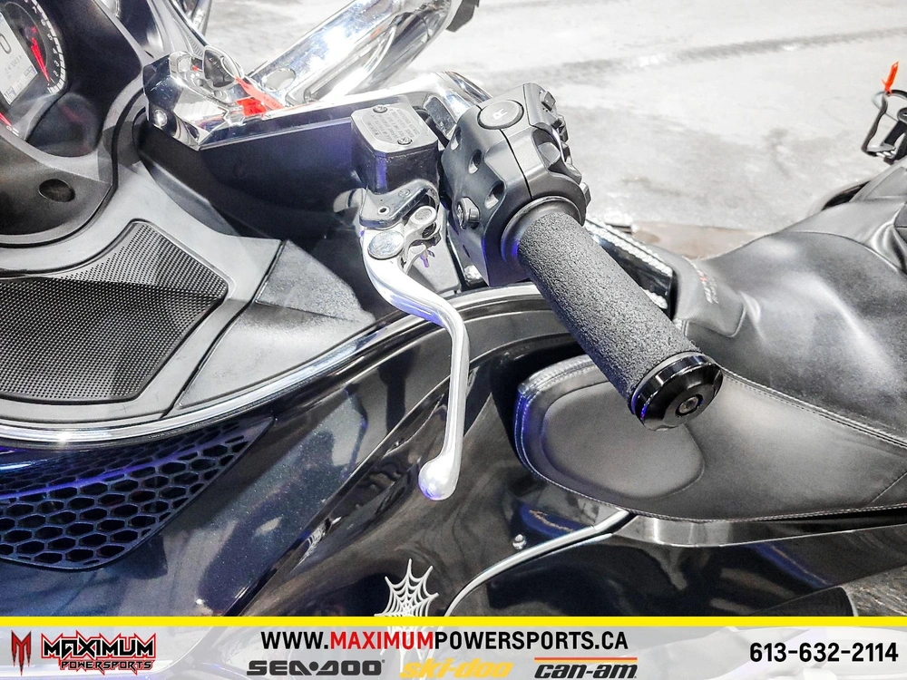 2010 Can-am Spyder Rt S alt