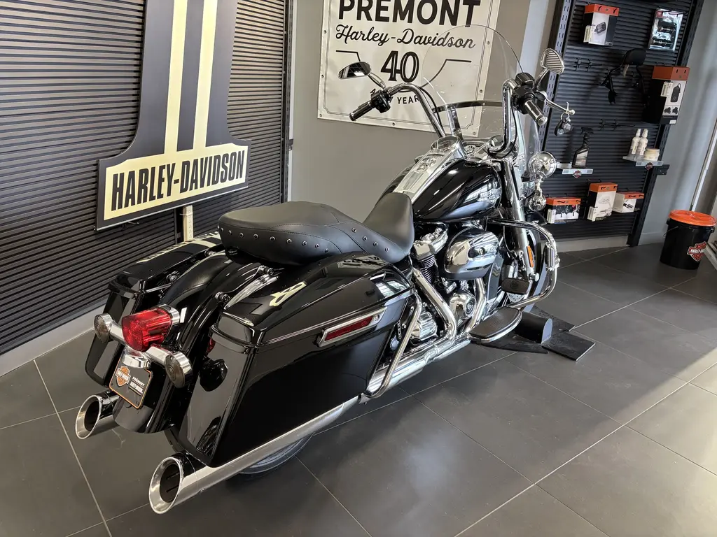 2021 Harley-Davidson FLHR Road KingFLHR