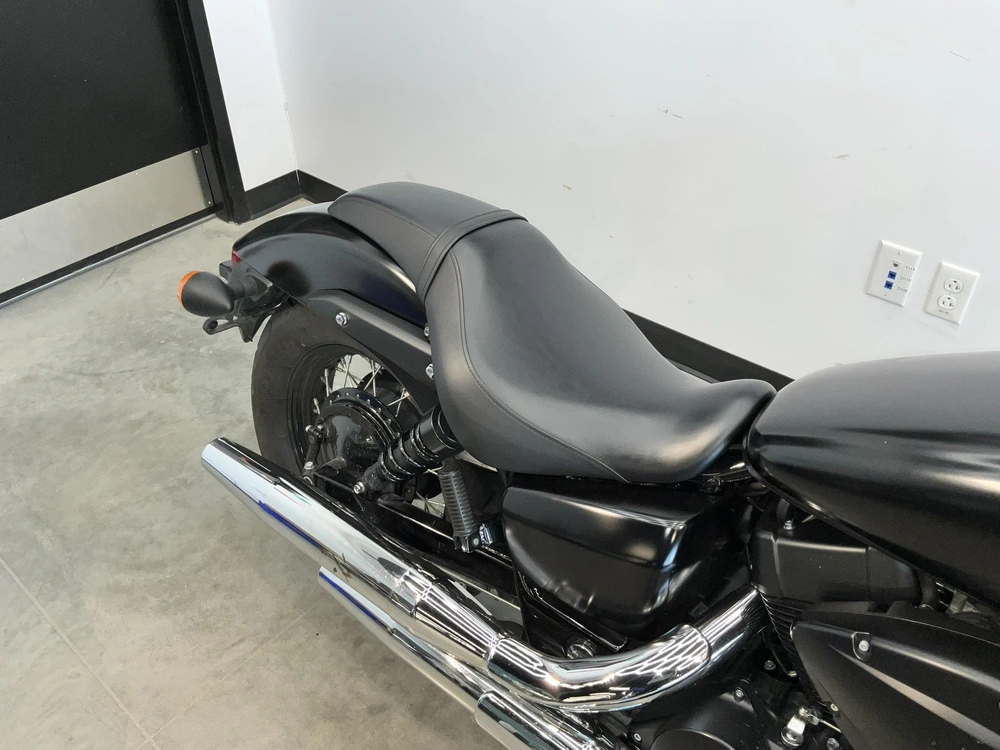 Honda Vt750c2 2015 alt