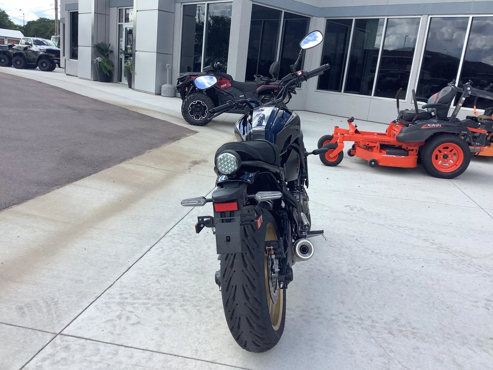 2026 Yamaha Xsr700tb alt