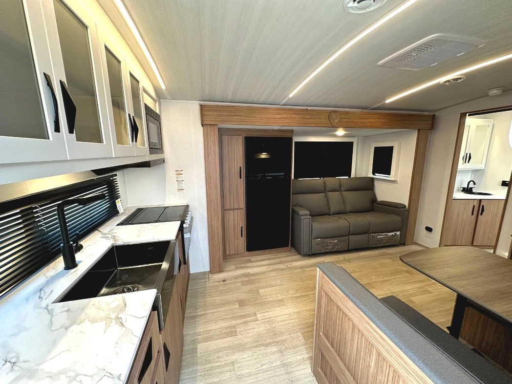 2025 Keystone Rv Passport Sl Super-lite Series 2450rk alt