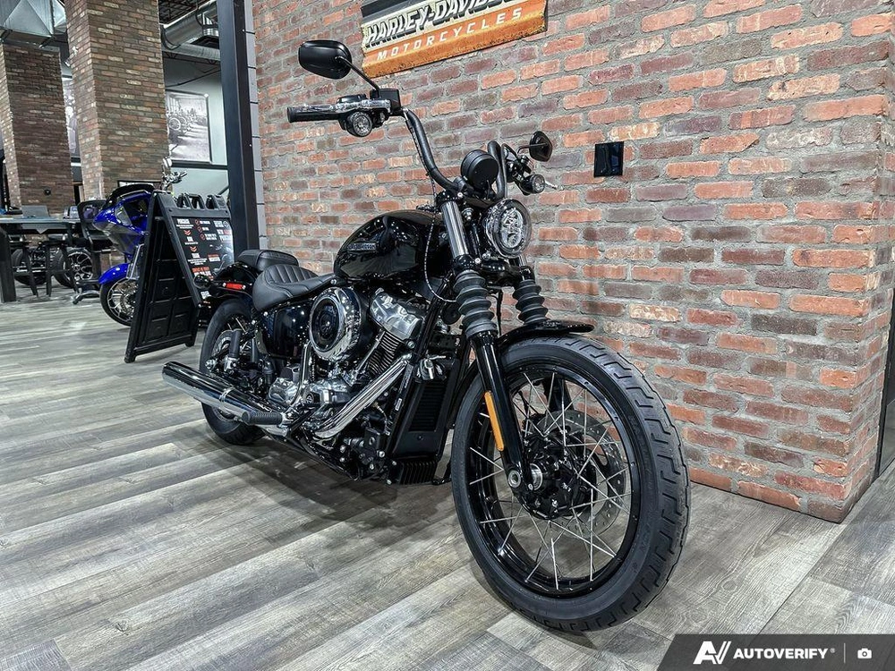 2026 Harley-davidson Street Bob alt