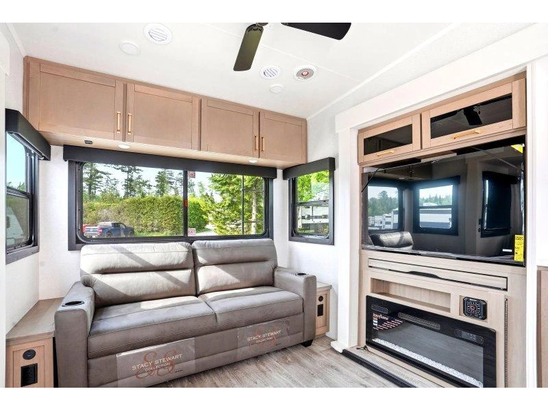 Jayco Eagle 321rsts 2027 alt