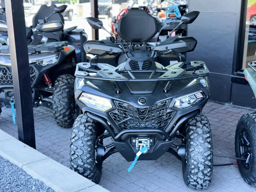 2026 Cfmoto Cforce 400 Touring Noir alt