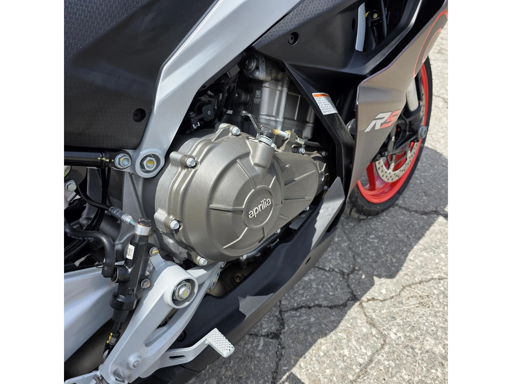 2025 Aprilia Rs 457 alt
