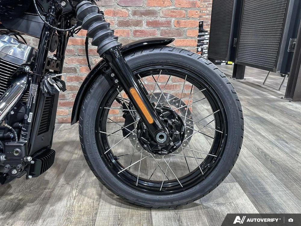 2026 Harley-davidson Street Bob alt
