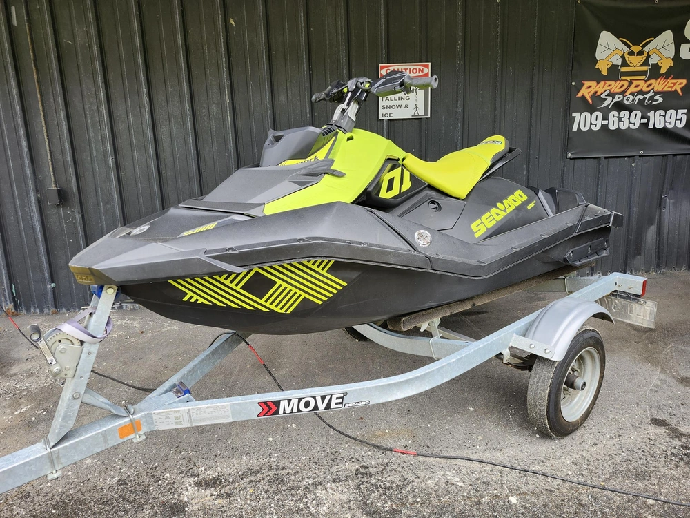 2023 Sea-doo Spark 3up Trixx 90 With Sound System alt