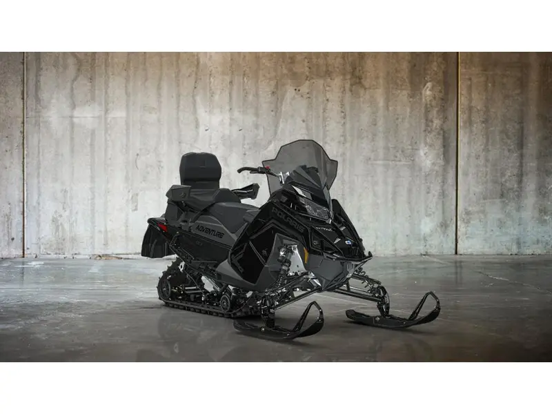 Polaris 650 INDY ADV 137 BLACK 2027