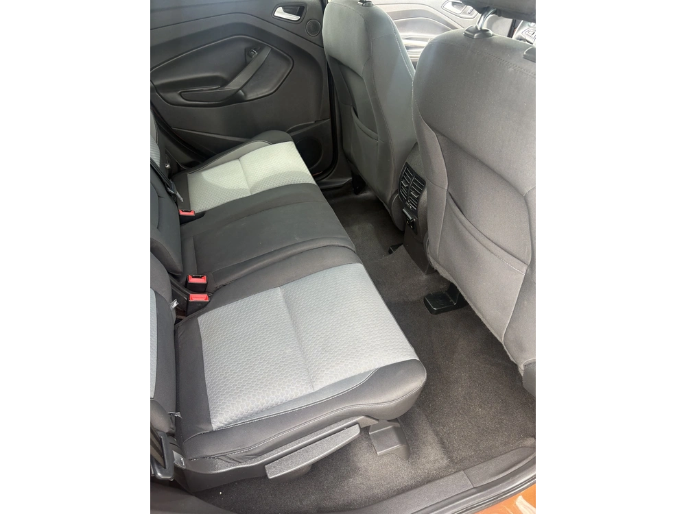 2017 Ford Escape Se alt