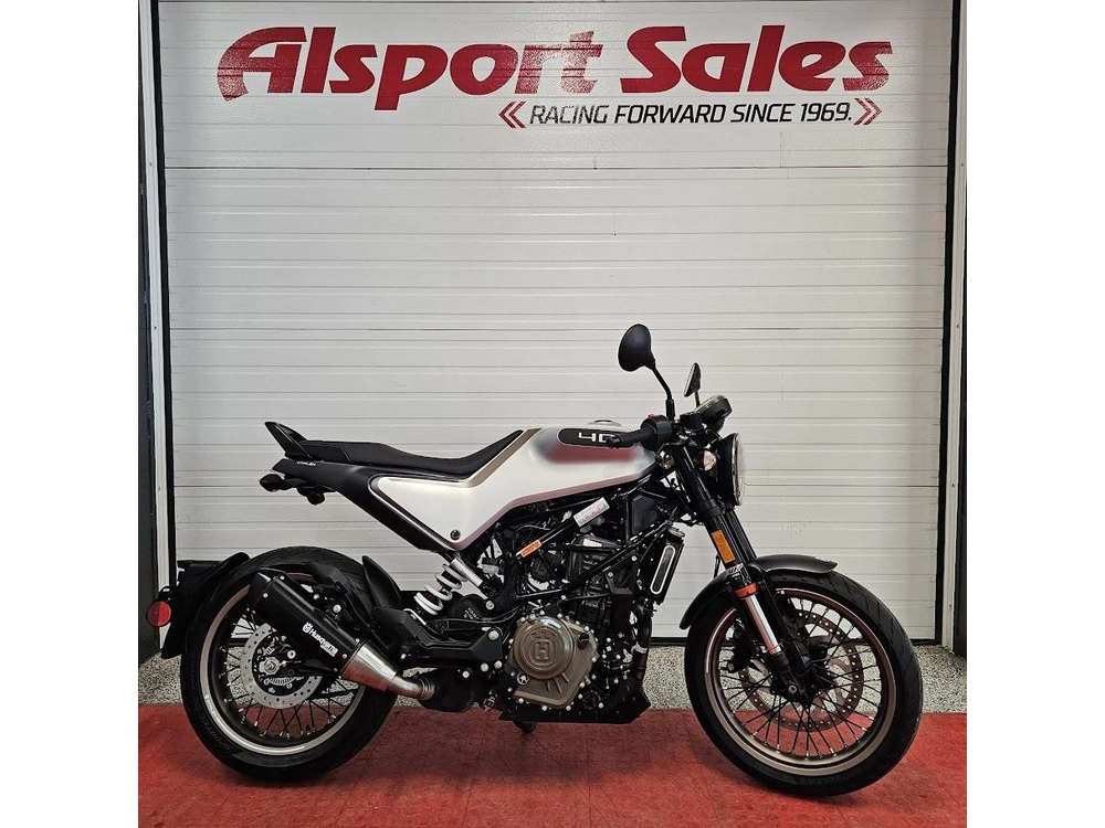 2021 Husqvarna Svartpilen 401 alt