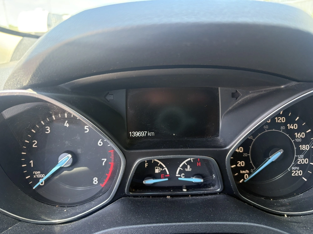 2017 Ford Escape Se alt
