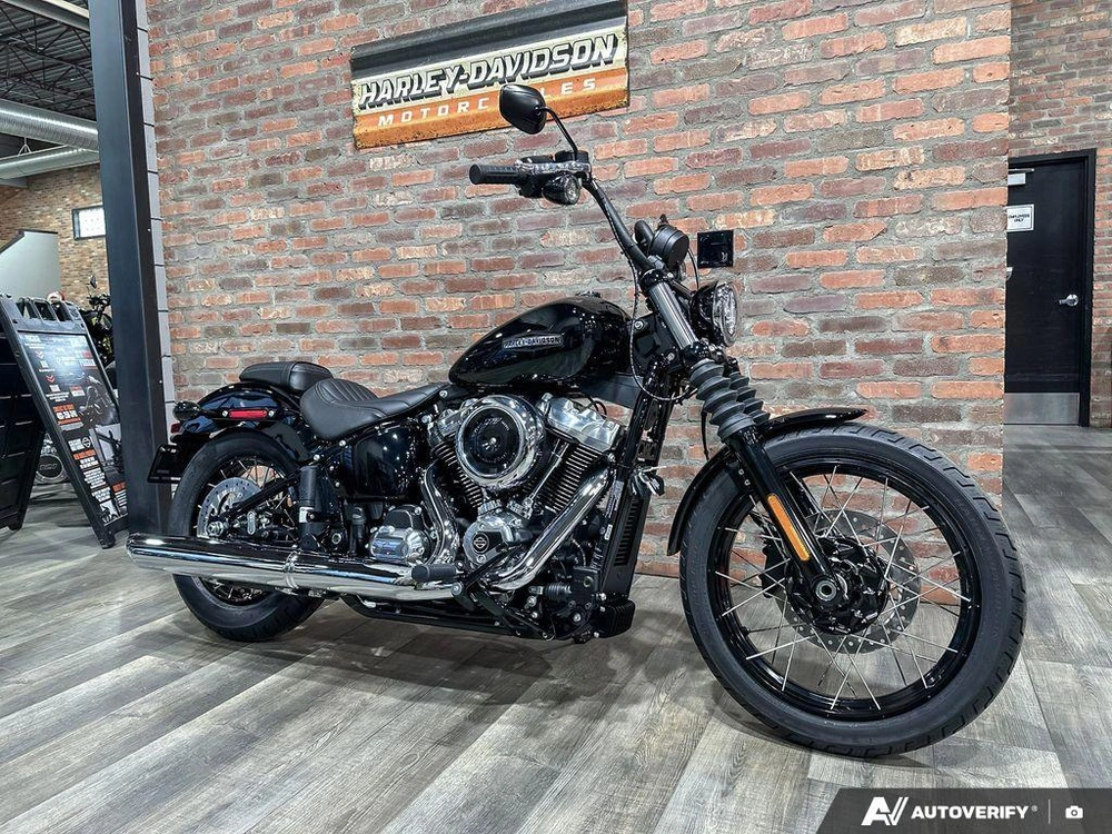 2026 Harley-davidson Street Bob alt