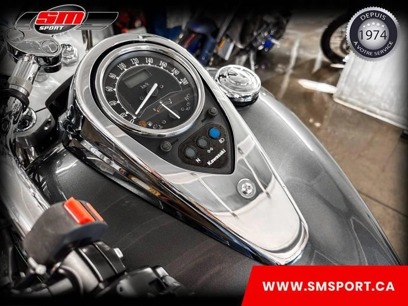 Kawasaki Vulcan Classic 900 2017 alt