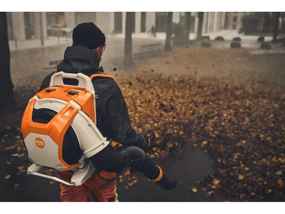 2026 Stihl Bra 600 alt