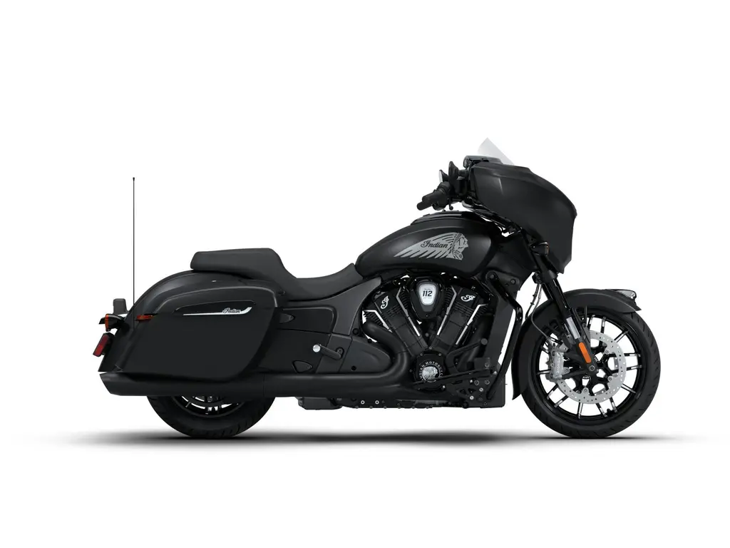 2026 Indian Motorcycle Chieftain PowerPlus Dark Horse 112 + PowerBand Audio Package // Black Smoke 