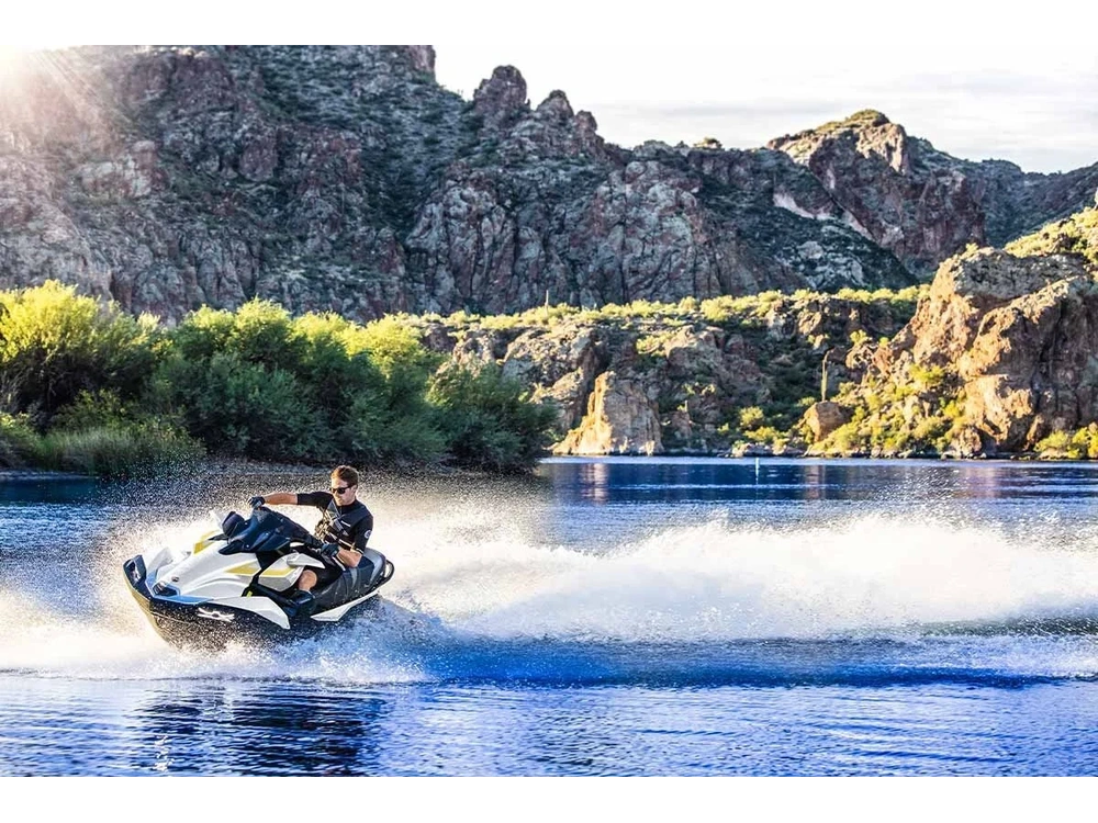 2026 Kawasaki Jet Ski Ultra 160lx alt