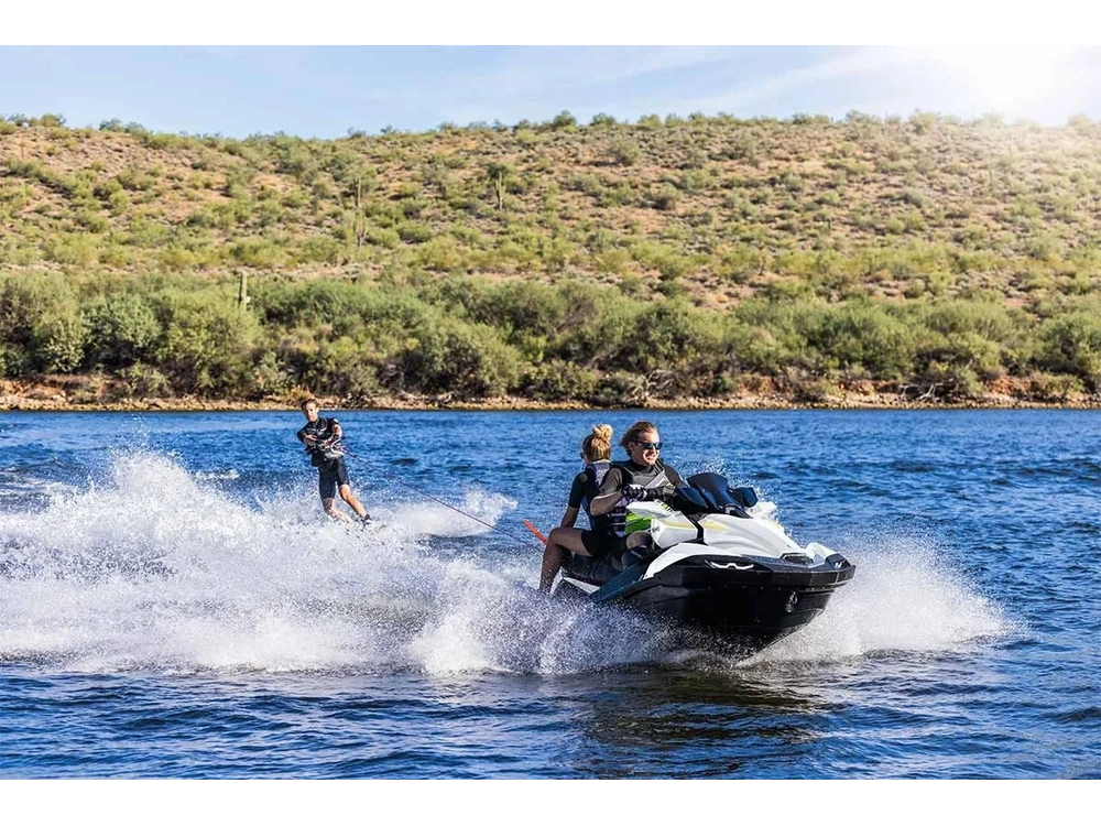 2026 Kawasaki Jet Ski Ultra 160lx alt