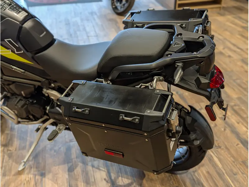 2026 Triumph Tiger 1200 Desert Edition // Satin Granite