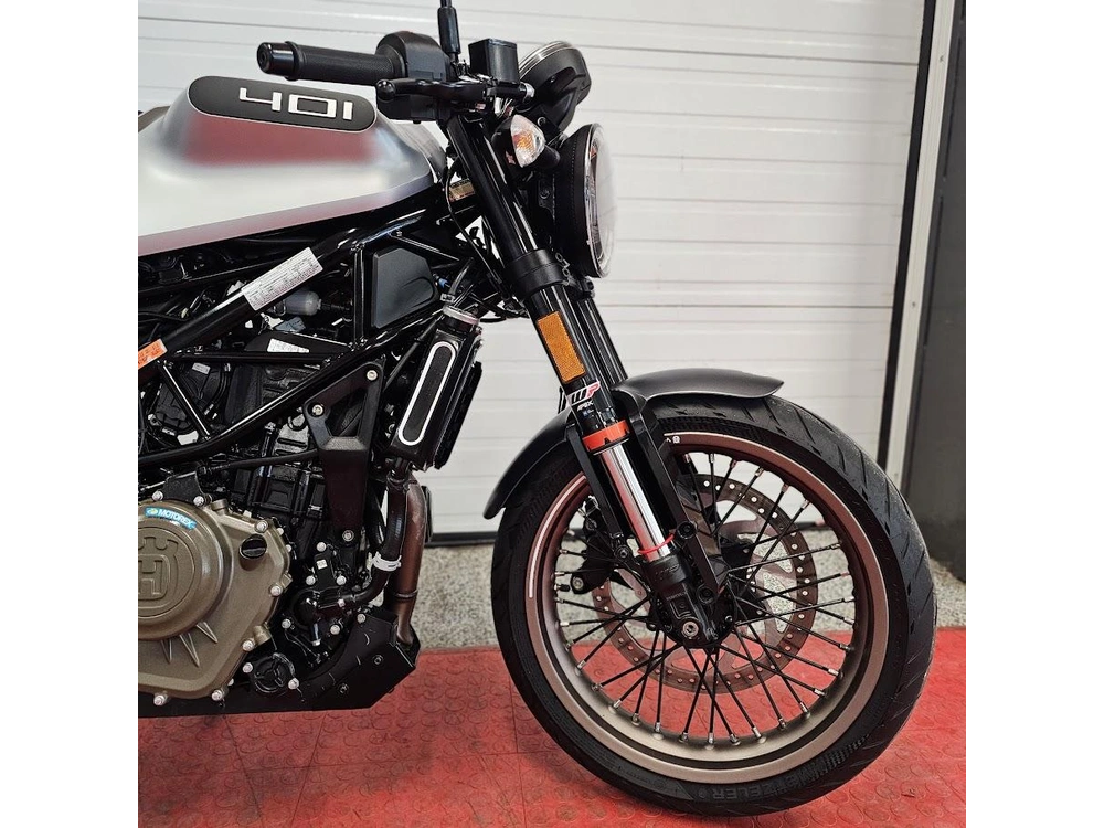 2021 Husqvarna Svartpilen 401 alt