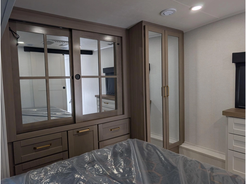 Jayco Eagle 335lsts 2027 alt