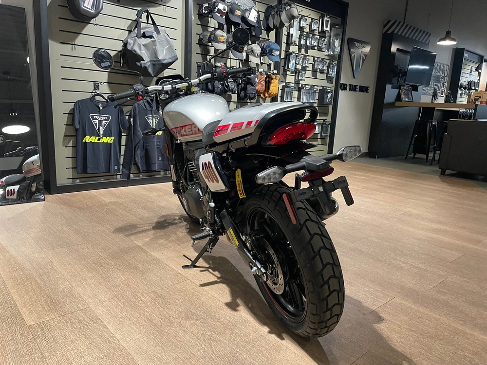 2027 Triumph Tracker 400 - Aluminum Silver alt