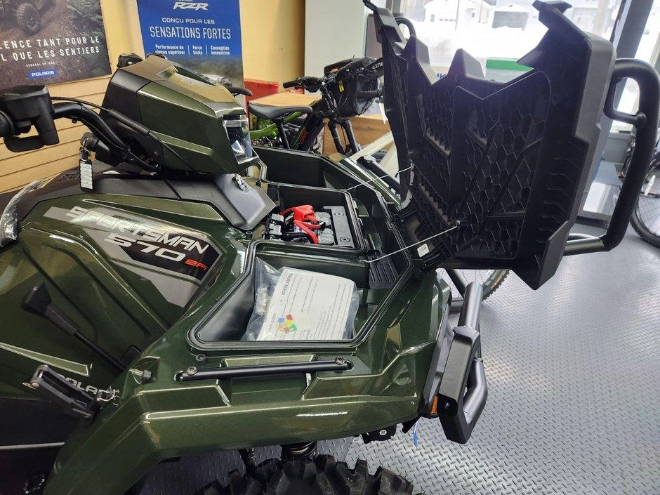 Polaris Sportsman 570 Touring Premium Eps 2026 alt