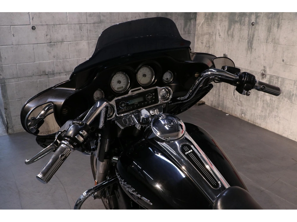 2010 Harley-davidson Street Glide Flhx alt