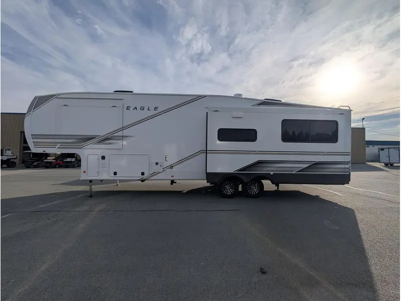 2027 Jayco Eagle 335LSTS