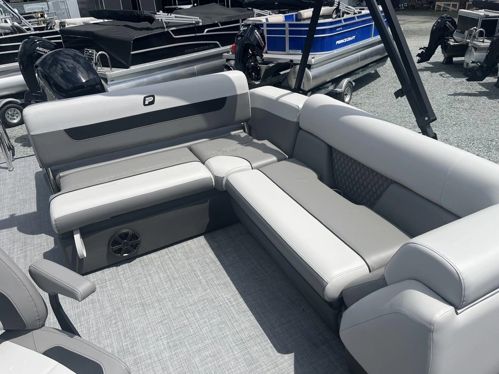 2026 Princecraft Vectra 23 Rl Sport Charcoal 150 Xl Efi alt