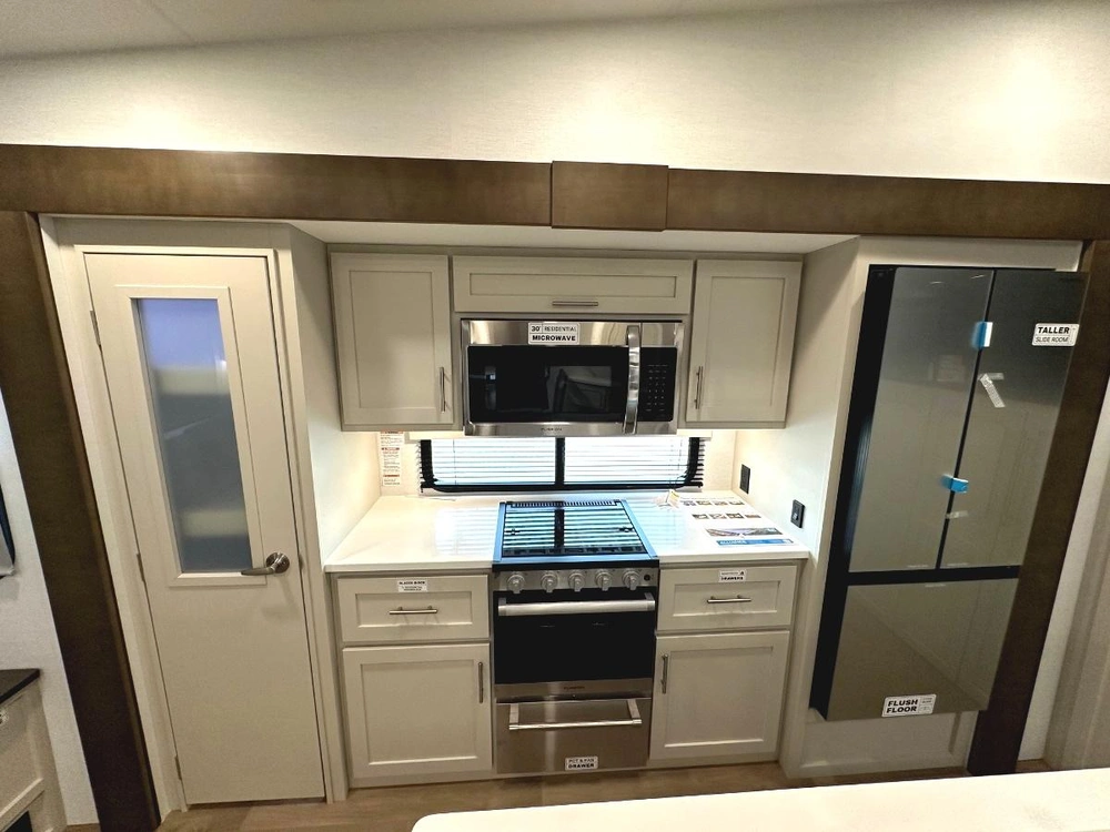 2026 Alliance Rv Avenue 25rl alt