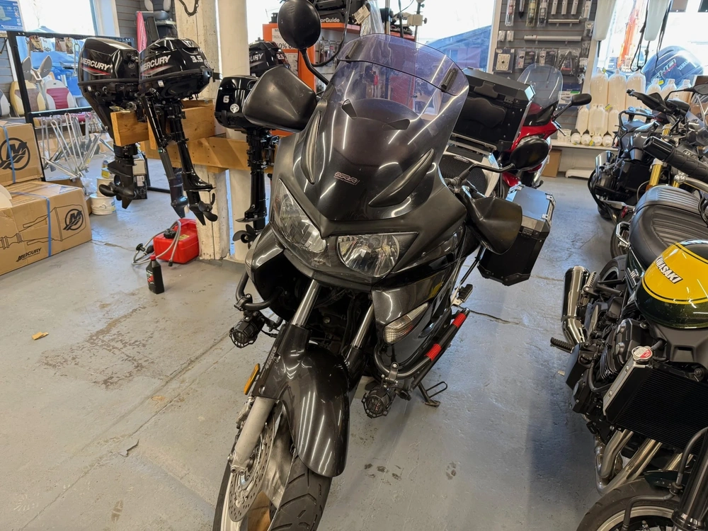 2008 Honda Varadero Xl 1200va - Super Rare Bike alt