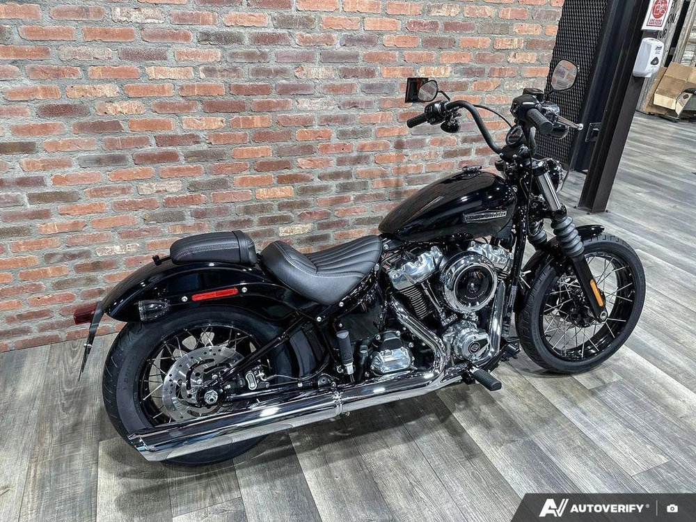 2026 Harley-davidson Street Bob alt