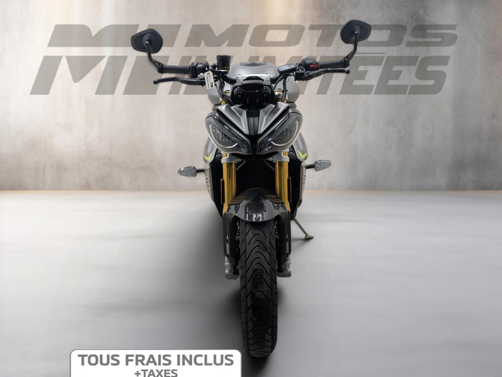 Triumph Speed Triple 1200 Rs 2022 alt