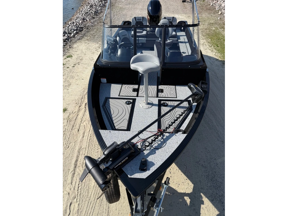 2026 Smoker-craft Excursion Pro alt