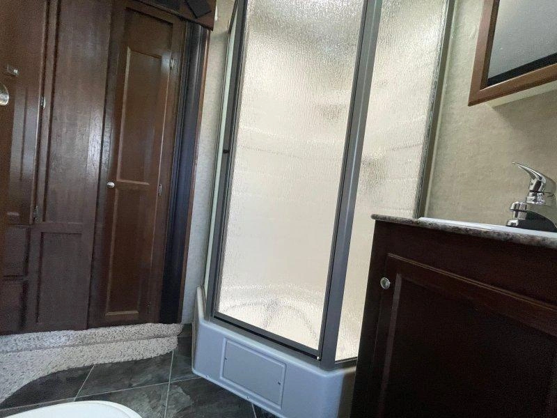 Keystone Rv Hideout 30fkds 2015 alt